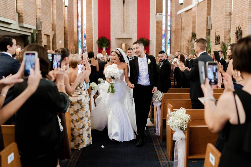 ALLSAINTS-CATHOLIC-CHURCH-LIVERPOOL-SYDNEY-WEDDING-PHOTOGRAPHY-ANELLOWEDDINGS-JUST-MARRIED