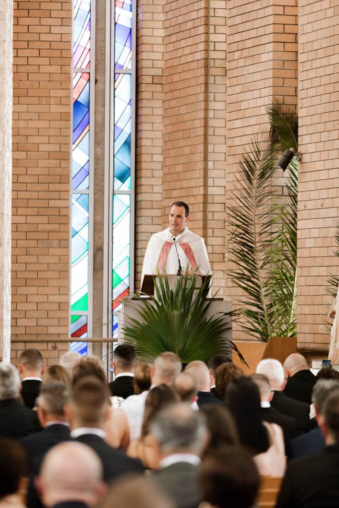 ALLSAINTS-CATHOLIC-CHURCH-LIVERPOOL-SYDNEY-WEDDING-PHOTOGRAPHY-ANELLOWEDDINGS-LIVERPOOL-PRIEST