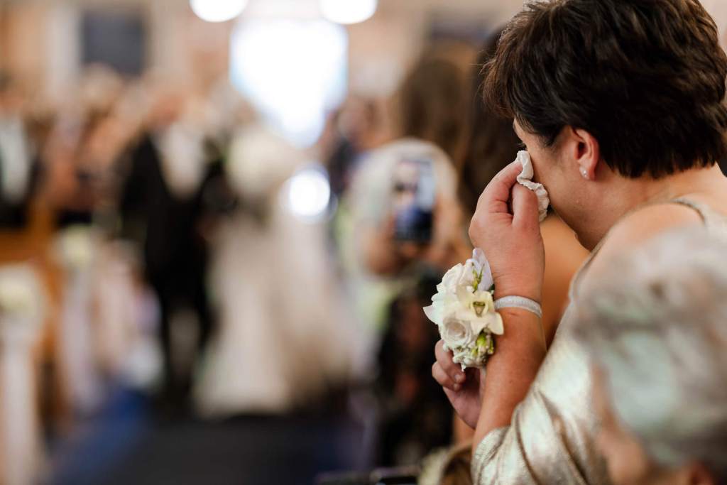 ALLSAINTS-CATHOLIC-CHURCH-LIVERPOOL-SYDNEY-WEDDING-PHOTOGRAPHY-ANELLOWEDDINGS-CRYING-MUM