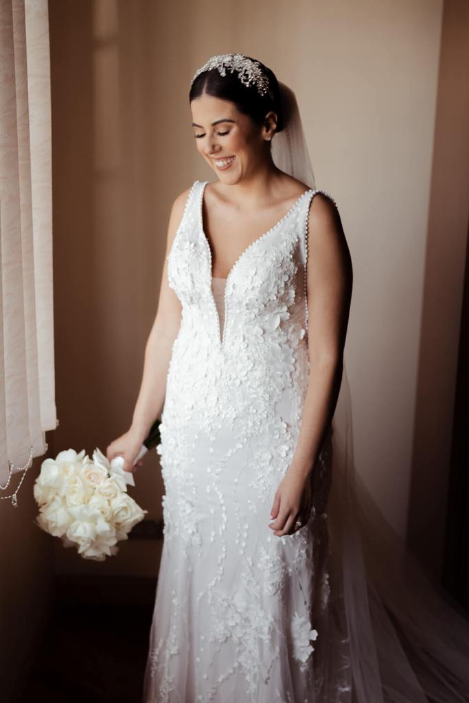 ANELLOWEDDINGS-SYDNEY-CANDID-PHOTOGRAPHER-BRIDES-HOUSE-TIMELESS-BRIDE