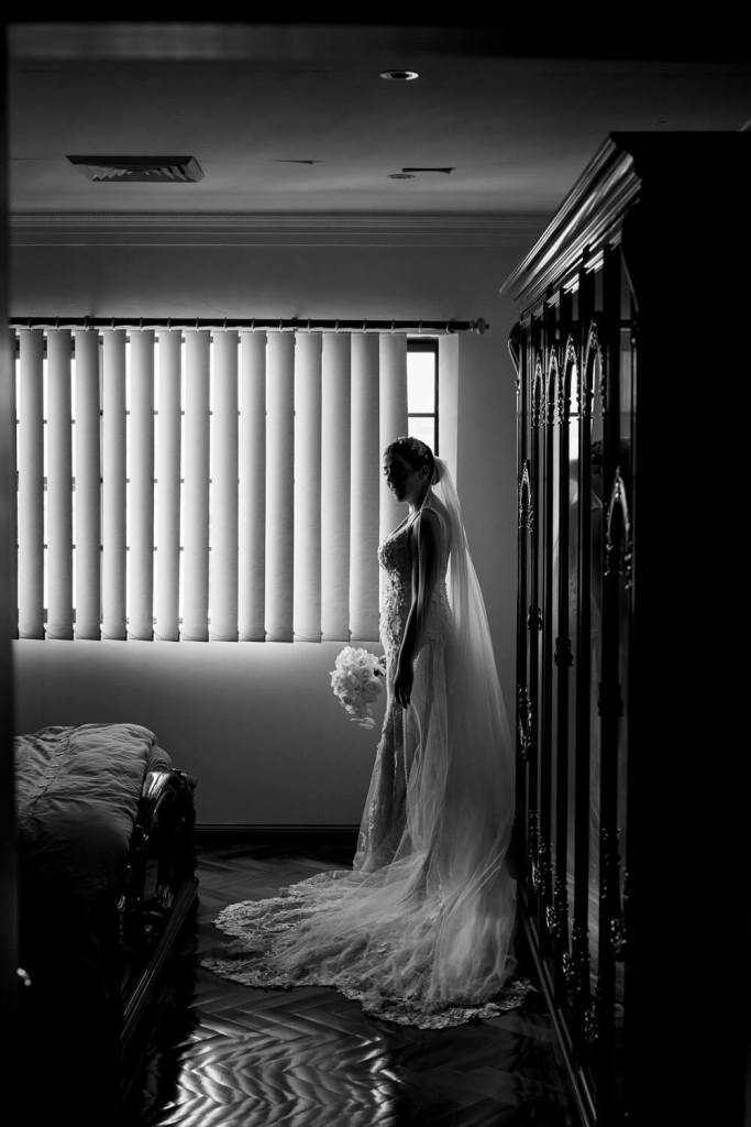 ANELLOWEDDINGS-SYDNEY-CANDID-PHOTOGRAPHER-BRIDES-HOUSE-MOODY-TONES-DETAILS