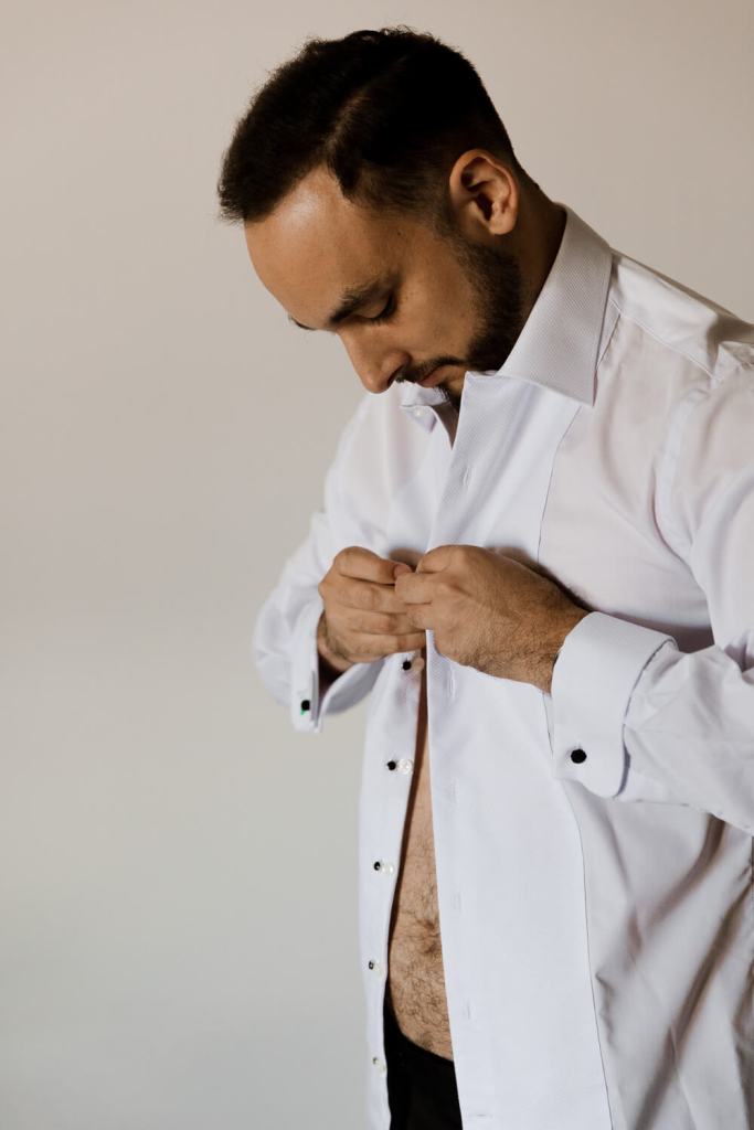 ANELLOWEDDINGS-SYDNEY-PHOTOGRAPHER-GROOMS-HOUSE-ROMAN-DANIELS-GROOM