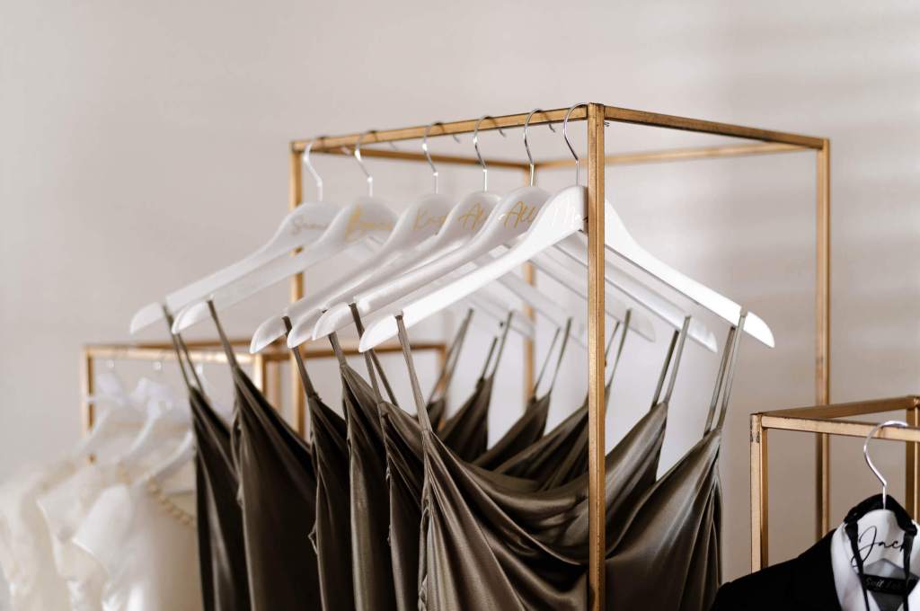 SYDNEY-WEDDING-PHOTOGRAPHY-BRIDESMAID-DRESSES