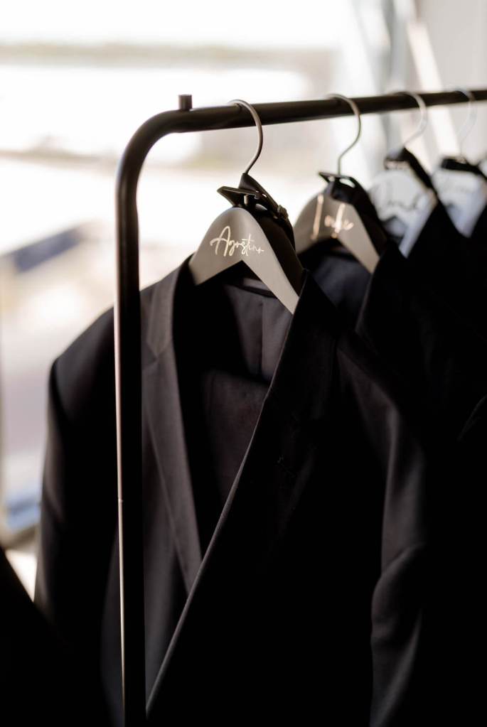 ANELLOWEDDINGS-SYDNEY-WEDDINGS-WILLIAM-INGLIS-HOTEL-GROOMS-COUTURE-SUITS