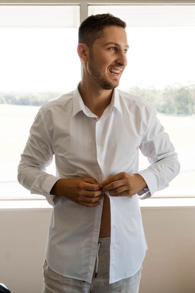 ANELLOWEDDINGS-SYDNEY-WEDDINGS-WILLIAM-INGLIS-HOTEL-BOWTIE