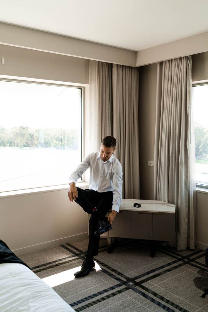 ANELLOWEDDINGS-SYDNEY-WEDDINGS-WILLIAM-INGLIS-HOTEL-COUTURE-SUITS