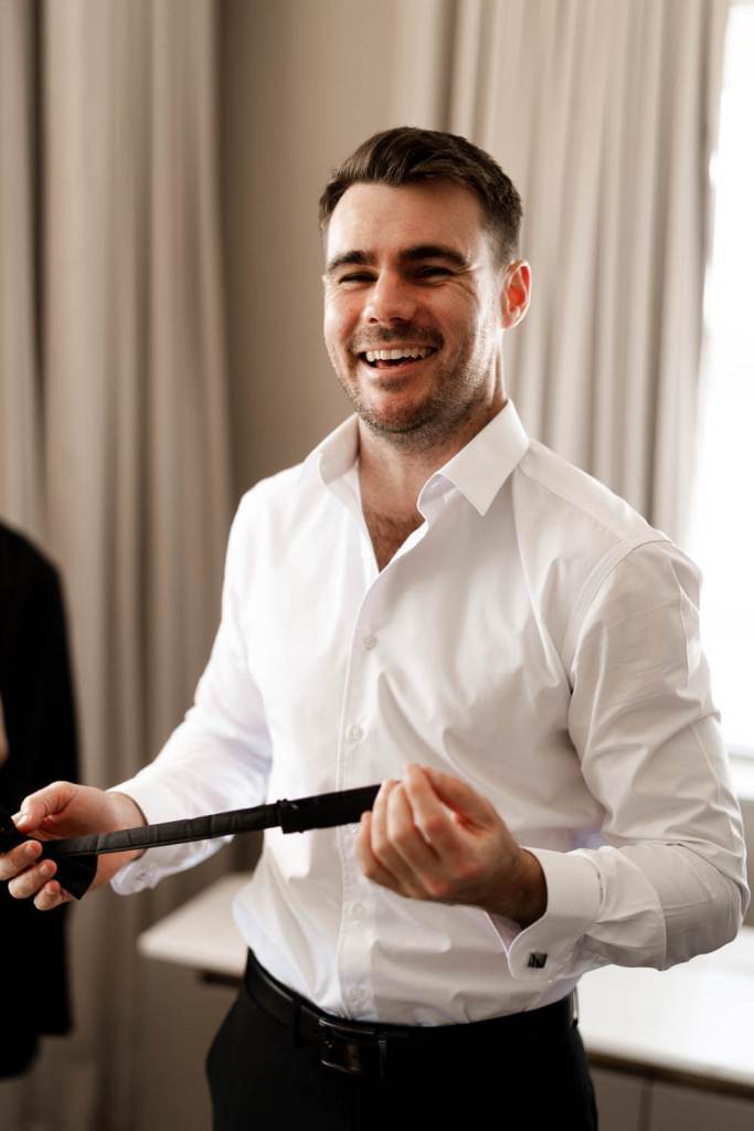 ANELLOWEDDINGS-SYDNEY-WEDDINGS-WILLIAM-INGLIS-HOTEL-COUTURE-SUITS