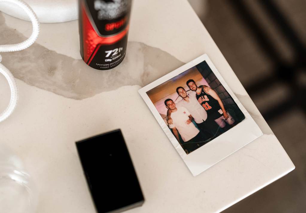 ANELLOWEDDINGS-SYDNEY-WEDDINGS-WILLIAM-INGLIS-HOTEL-GROOMSMAN