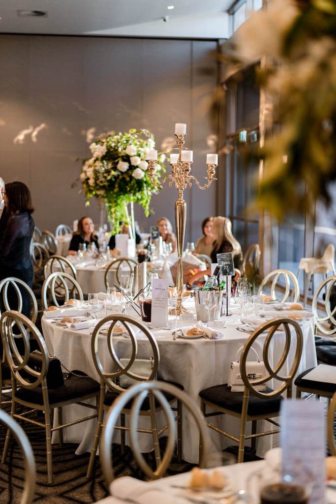 NOVELLA-ON-THE-PARK-ABBOTSBURY-SYDNEY-WEDDING-PHOTOGRAPHER-ANELLOWEDDINGS-WEDDING-FLORALS