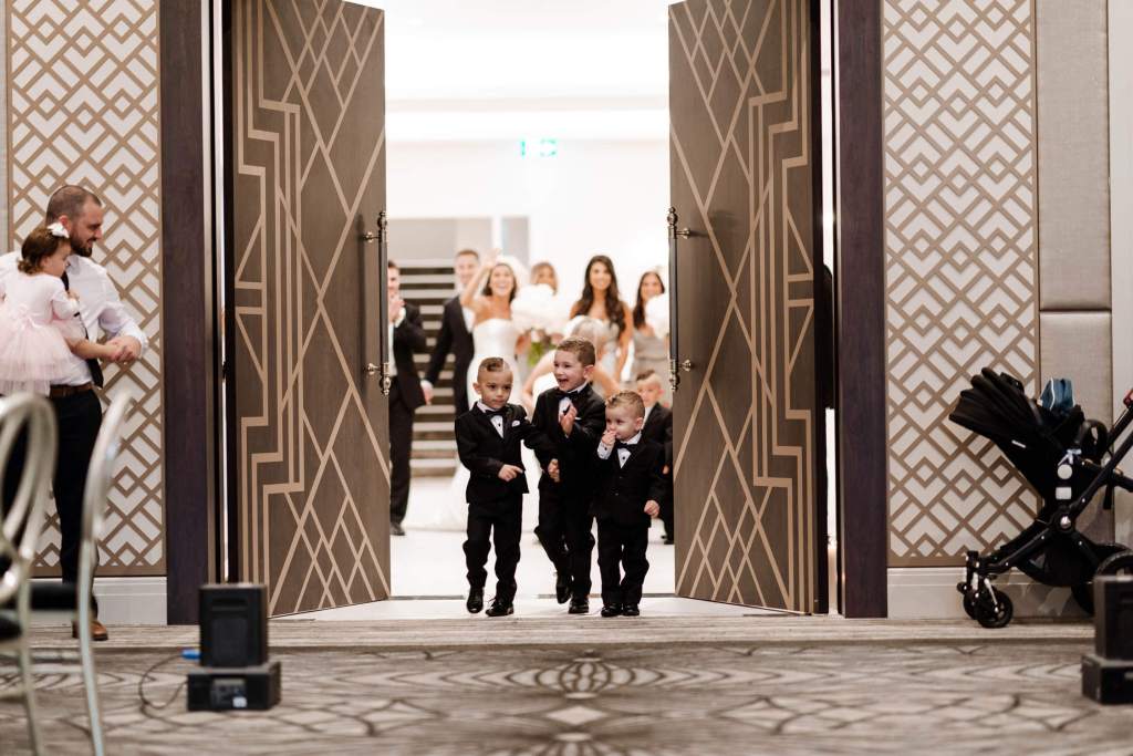 NOVELLA-ON-THE-PARK-ABBOTSBURY-SYDNEY-WEDDING-PHOTOGRAPHER-ANELLOWEDDINGS-WEDDING-ENTRANCE-IDEAS