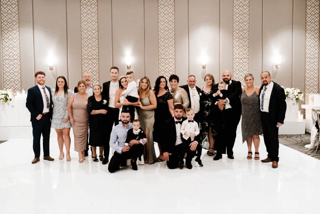 NOVELLA-ON-THE-PARK-ABBOTSBURY-SYDNEY-WEDDING-PHOTOGRAPHER-ANELLOWEDDINGS-FAMILY-PHOTOS