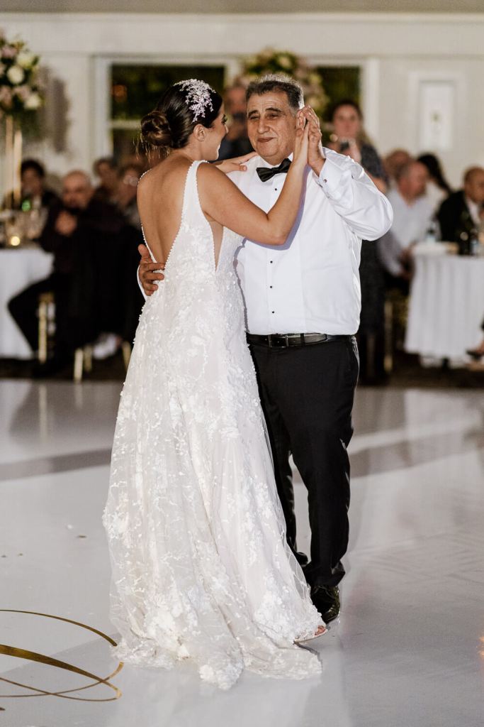 OATLANDS-HOUSE-GARDEN-NAVARRA-VENUES-SYDNEY-WEDDING-PHOTOGRAPHER-ANELLOWEDDINGS-SYDNEY-FATHER-DAUGHTER-DANCE