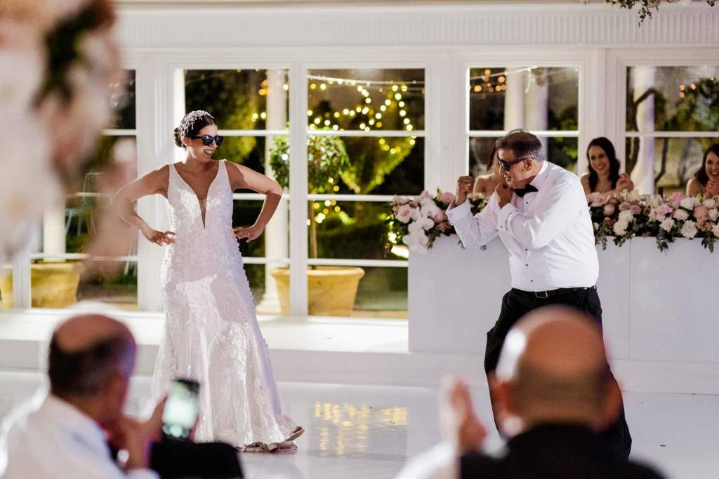 OATLANDS-HOUSE-GARDEN-NAVARRA-VENUES-SYDNEY-WEDDING-PHOTOGRAPHER-ANELLOWEDDINGS-SYDNEY-FUN-FATHER-DAUGHTER-DANCE