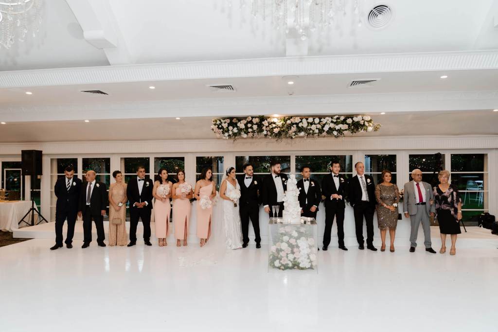 OATLANDS-HOUSE-GARDEN-NAVARRA-VENUES-SYDNEY-WEDDING-PHOTOGRAPHER-ANELLOWEDDINGS-BRIDAL-PARTY-WEDDING