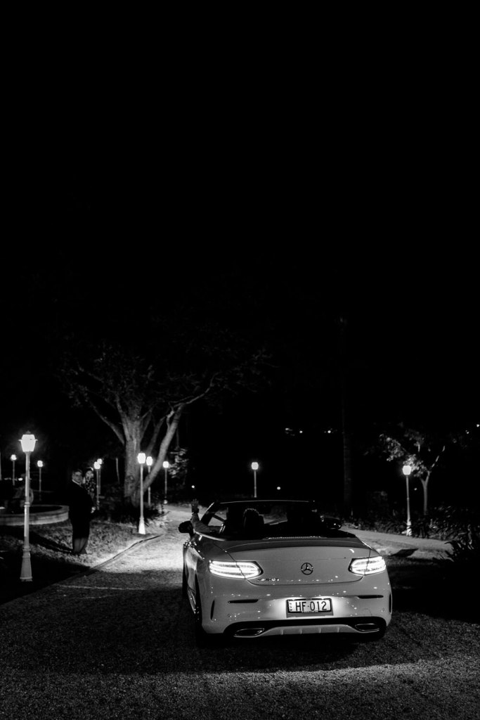 OATLANDS-HOUSE-GARDEN-NAVARRA-VENUES-SYDNEY-WEDDING-PHOTOGRAPHER-ANELLOWEDDINGS-SYDNEY-WEDDING-EXITS