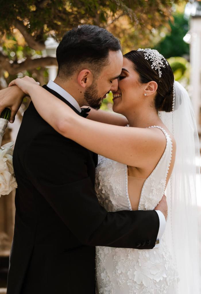 OATLANDS-HOUSE-NAVARRA-VENUES--SYDNEY-WEDDING-PHOTOGRAPHER-ANELLOWEDDINGS-SIMPLE-WEDDING