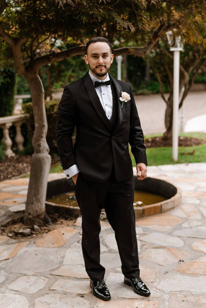 OATLANDS-HOUSE-NAVARRA-VENUES--SYDNEY-WEDDING-PHOTOGRAPHER-ANELLOWEDDINGS-GQ-GROOM