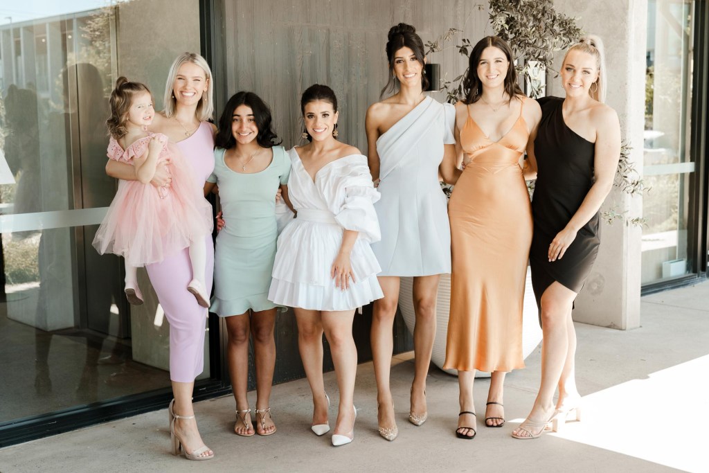 PECA-RESTARAUNT-GLEDSWOOD-HILLS-ENGAGEMENT-LOCATION-ANELLOWEDDINGS-PECA-RESTARAUNT-GLEDSWOOD-HILLS-ENGAGEMENT-LOCATION-ANELLOWEDDINGS-BRIDESMAIDS