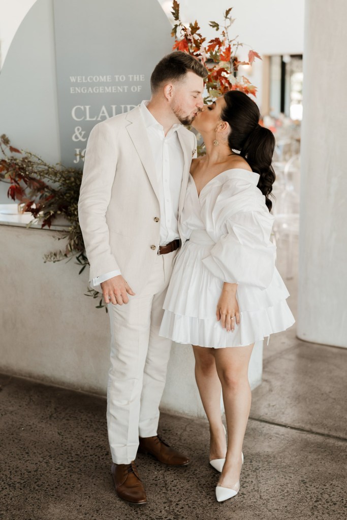 PECA-RESTARAUNT-GLEDSWOOD-HILLS-ENGAGEMENT-LOCATION-ANELLOWEDDINGS-BRIDE-GROOM-FIANCE