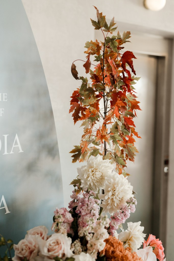 PECA-RESTARAUNT-GLEDSWOOD-HILLS-ENGAGEMENT-LOCATION-ANELLOWEDDINGS-FLORALS