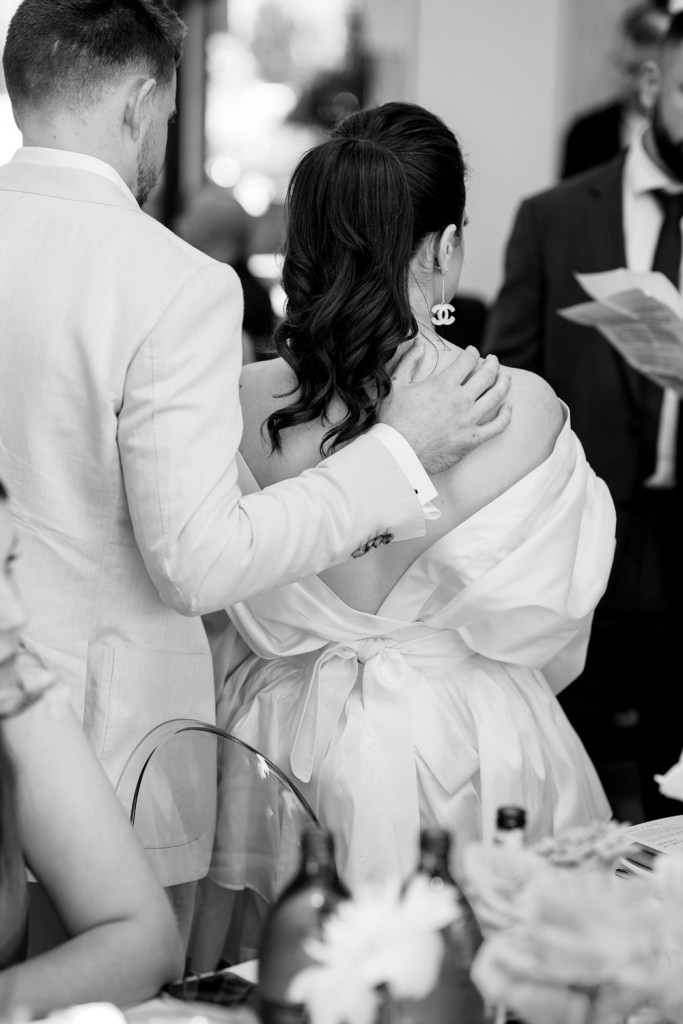 PECA-RESTARAUNT-GLEDSWOOD-HILLS-ENGAGEMENT-LOCATION-ANELLOWEDDINGS-CANDID