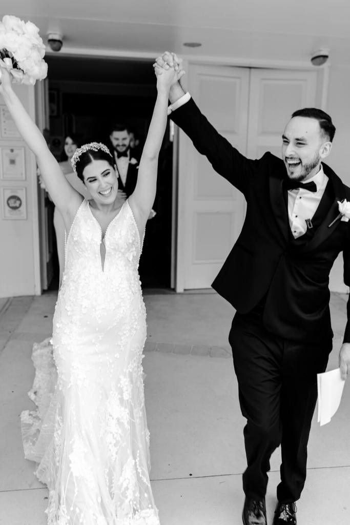 ST-PETER-CHANEL-CATHOLIC-CHURCH-BERALA-SYDNEY-WEDDING-PHOTOGRAPHER-ANELLOWEDDINGS-HAPPY-COUPLE