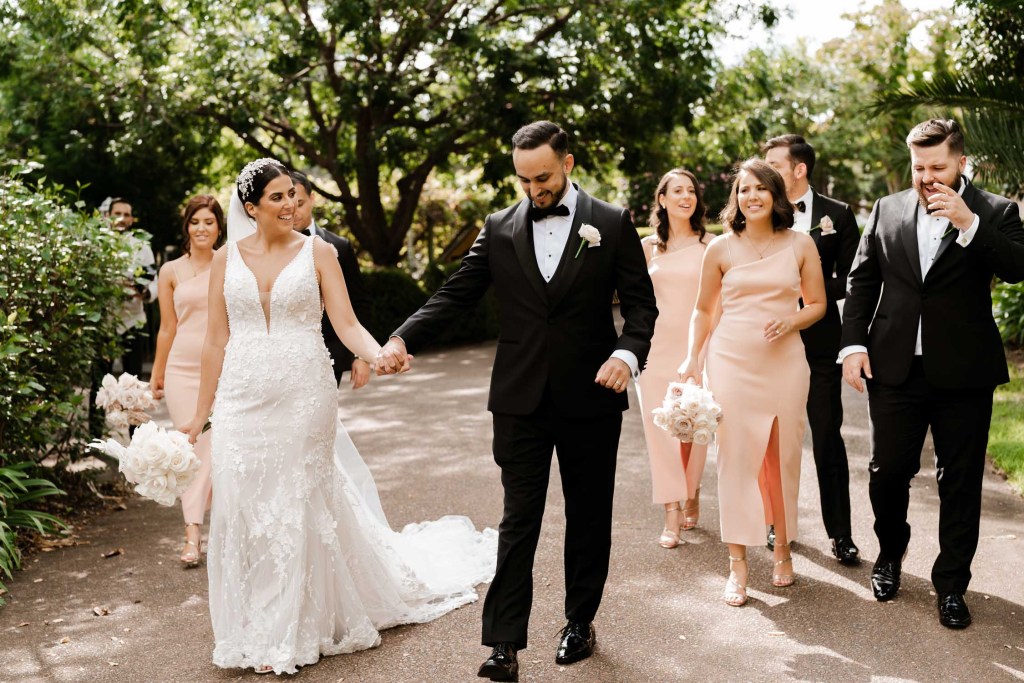 OATLANDS-HOUSE-NAVARRA-VENUES--SYDNEY-WEDDING-PHOTOGRAPHER-ANELLOWEDDINGS-CANDID-PHOTOGRAPHY