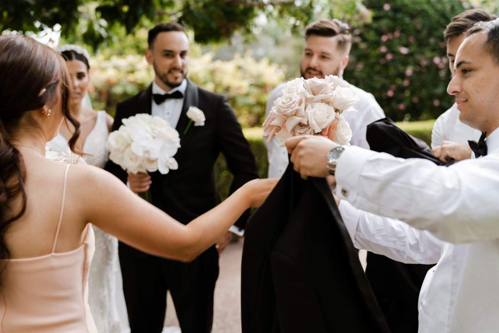 OATLANDS-HOUSE-NAVARRA-VENUES--SYDNEY-WEDDING-PHOTOGRAPHER-ANELLOWEDDINGS-BRIDAl-SHOOT