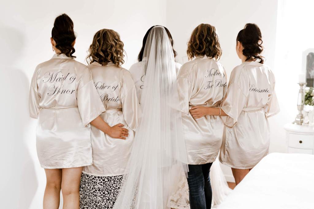 SYDNEY-WEDDING-PHOTOGRAPHER-ANELLOWEDDINGS-ROBE-EMBROIDERY