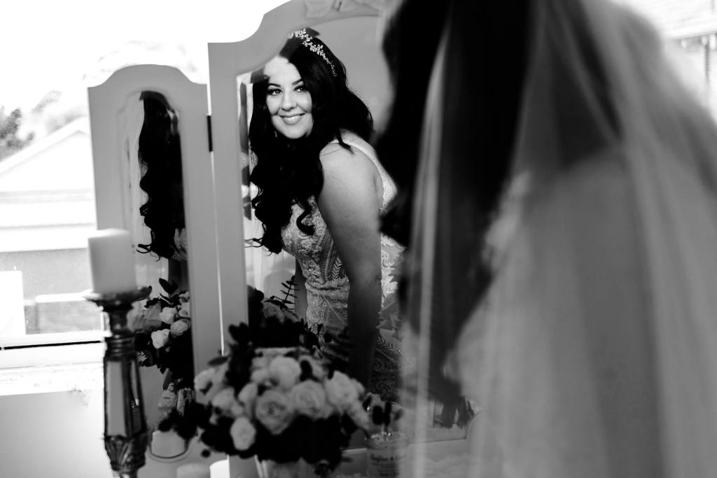 SYDNEY-WEDDING-PHOTOGRAPHER-ANELLOWEDDINGS-REFLECTION