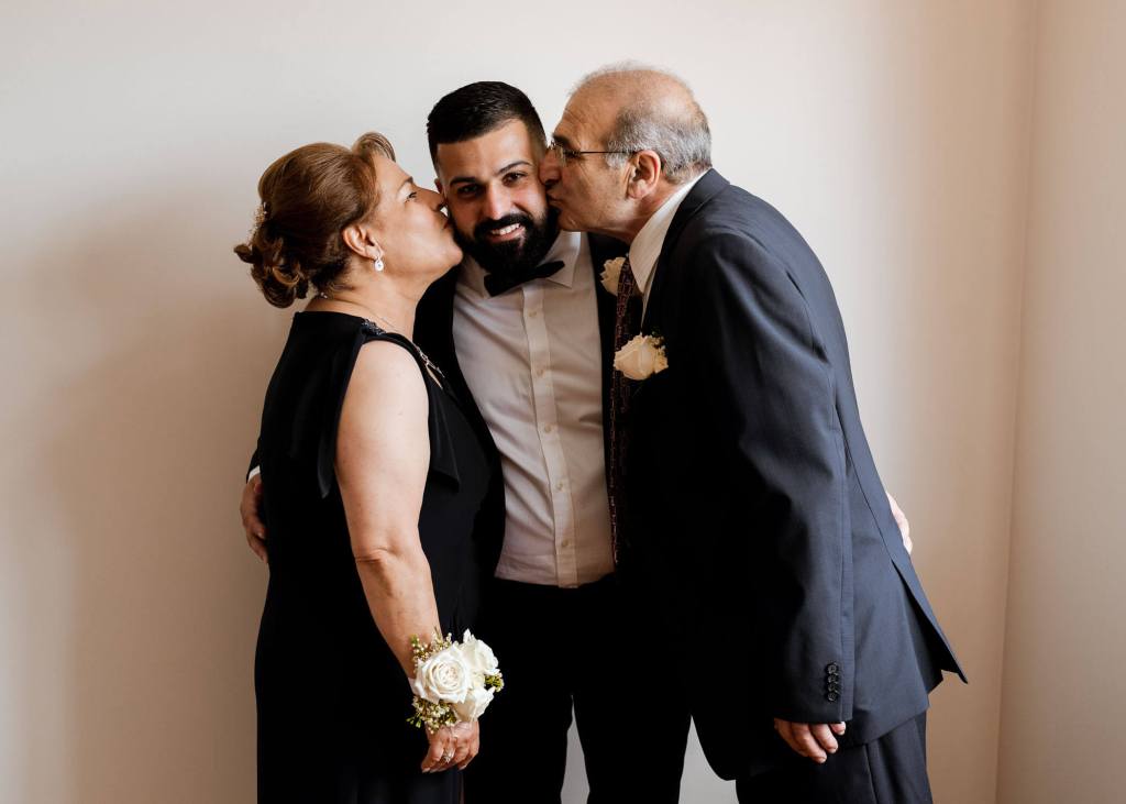 SYDNEY-WEDDING-PHOTOGRAPHER-ANELLOWEDDINGS-FAMILY-PHOTOS