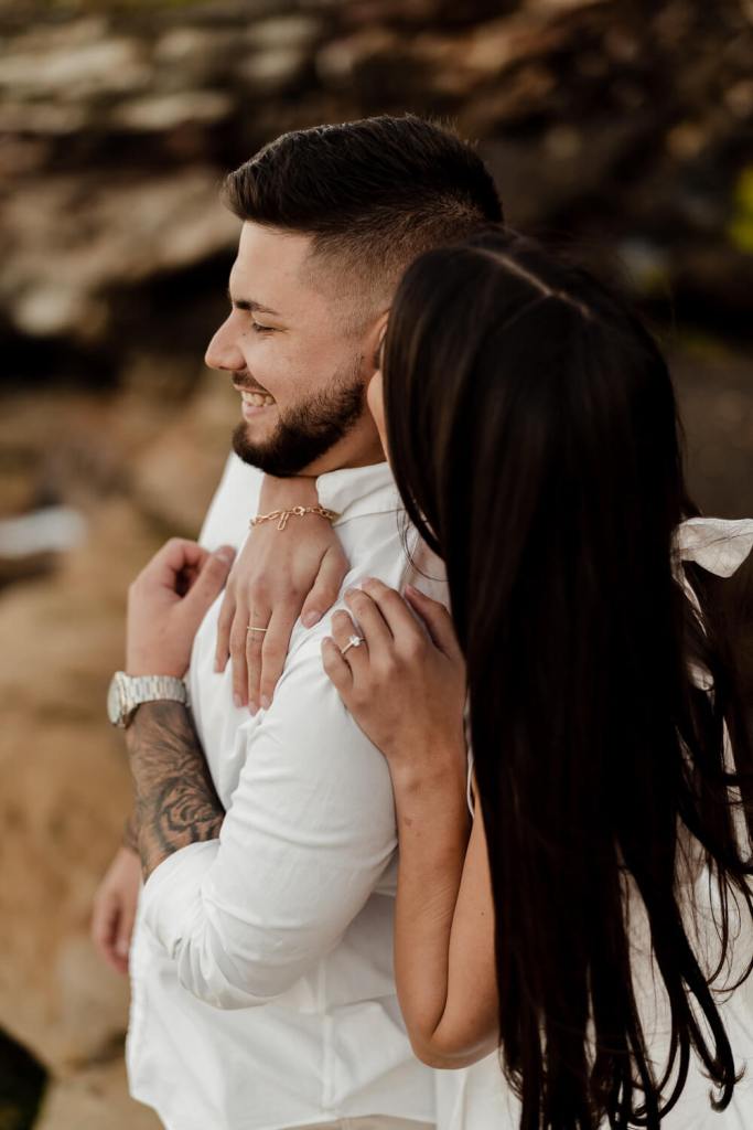 TAMARAMA-BEACH-BONDI-SYDNEY-ANELLOWEDDINGS-PRE-WEDDING-SHOOT-ROCKS