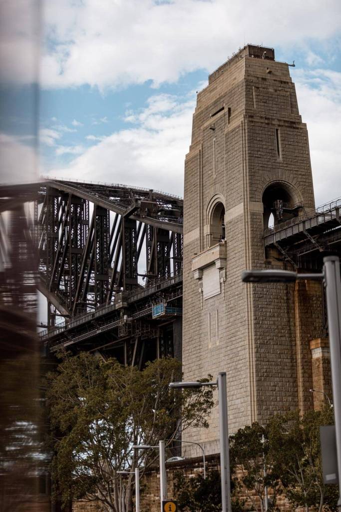 VIEW-BY-SYDNEY-PIER-ONE-WEDDING-PHOTOGRAPHER-ANELLOWEDDINGS-HARBOUR-WEDDING-CEREMONY
