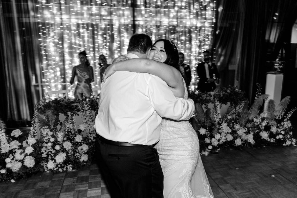 VIEW-BY-SYDNEY-PIER-ONE-WEDDING-PHOTOGRAPHER-ANELLOWEDDINGS-WEDDING-GUEST-DANCING-PHOTOS