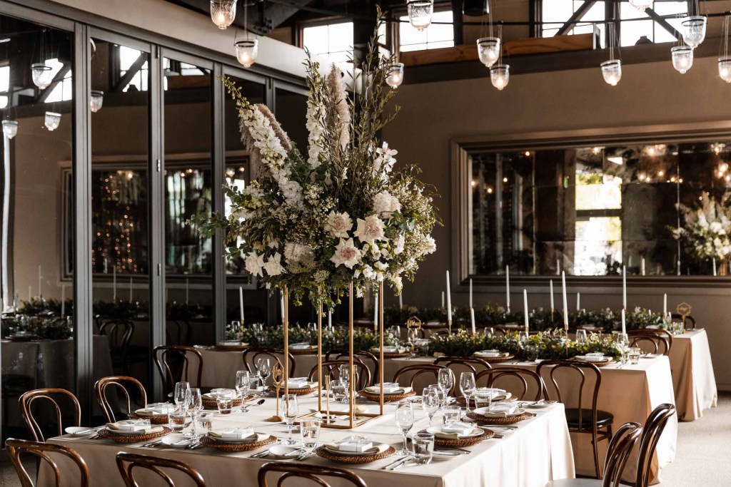 VIEW-BY-SYDNEY-PIER-ONE-WEDDING-PHOTOGRAPHER-ANELLOWEDDINGS-ROOM-SETUP