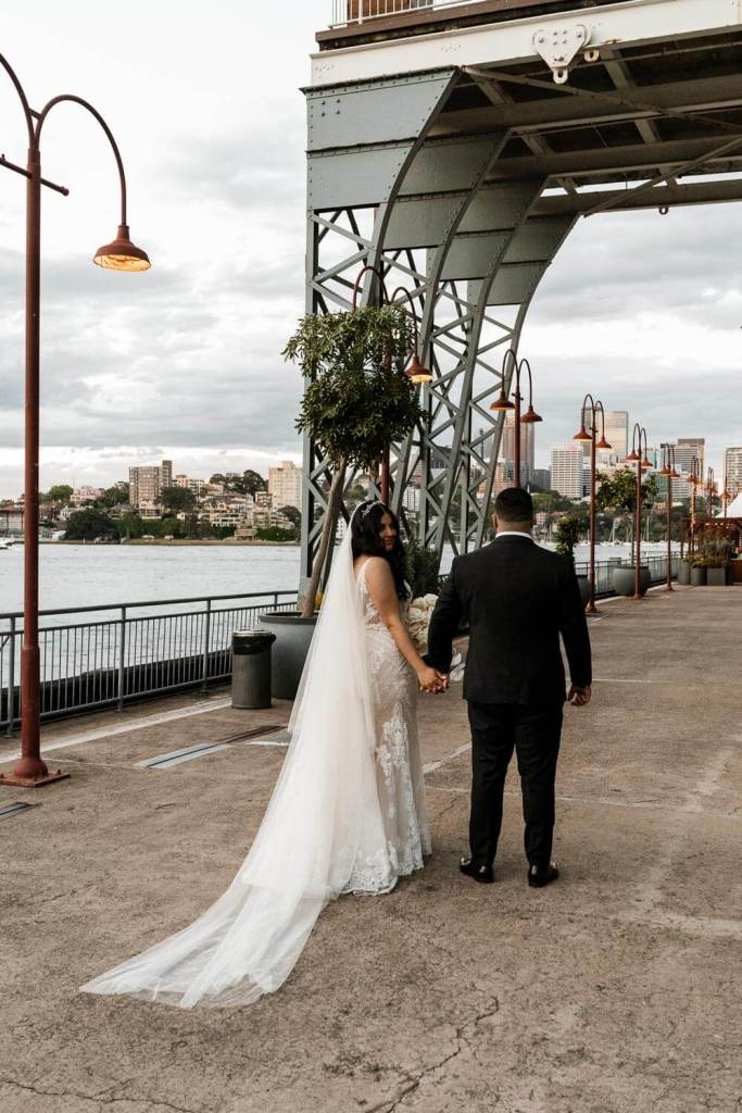 VIEW-BY-SYDNEY-PIER-ONE-WEDDING-PHOTOGRAPHER-ANELLOWEDDINGS-BRIDAL-SHOOT