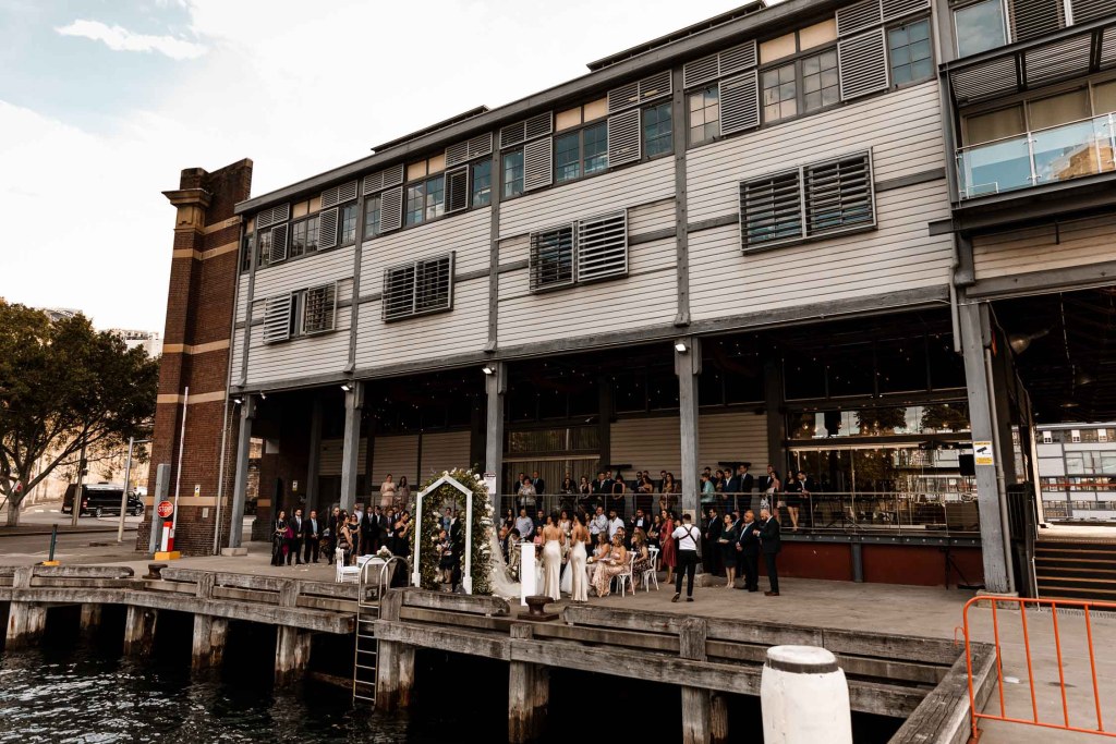 VIEW-BY-SYDNEY-PIER-ONE-WEDDING-PHOTOGRAPHER-ANELLOWEDDINGS-HARBOUR-WEDDING-CEREMONY