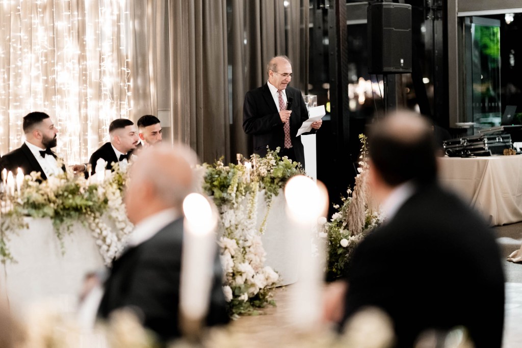 VIEW-BY-SYDNEY-PIER-ONE-WEDDING-PHOTOGRAPHER-ANELLOWEDDINGS-GROOMS-DAD-SPEECH
