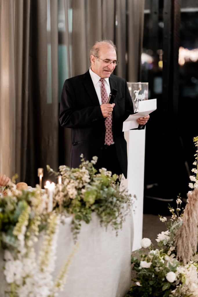VIEW-BY-SYDNEY-PIER-ONE-WEDDING-PHOTOGRAPHER-ANELLOWEDDINGS-GROOMS-DAD-SPEECH