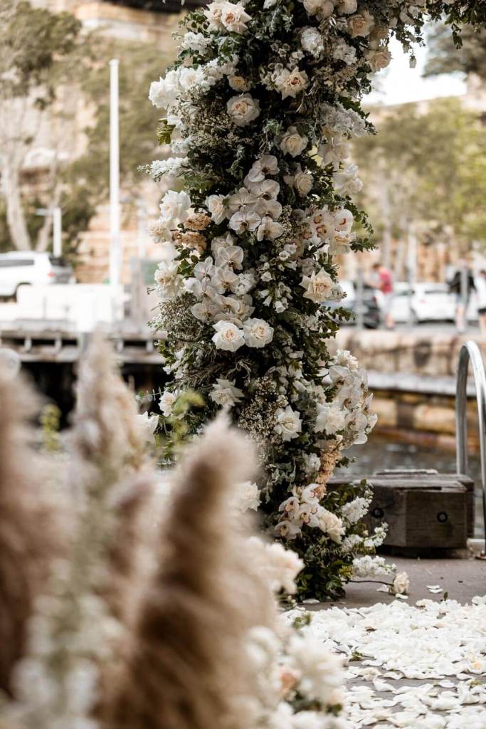 VIEW-BY-SYDNEY-PIER-ONE-WEDDING-PHOTOGRAPHER-ANELLOWEDDINGS-HARBOUR-WEDDING-CEREMONY