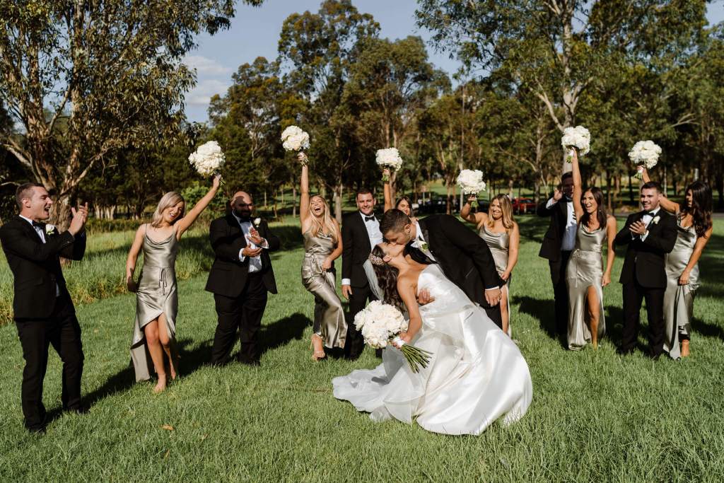 WESTERN-SYDNEY-PARKLANDS-THE-DAIRY-ABBOTSBURY-SYDNEY-PHOTOGRAPHERS-ANELLOWEDDINGS-FUN-BRIDAL-PARTY