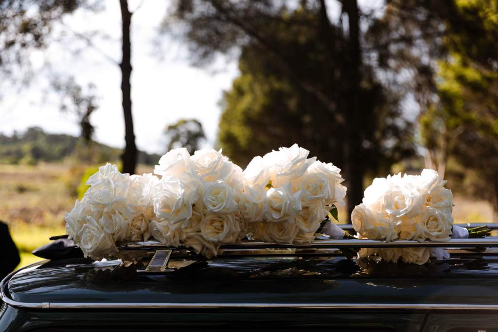 WESTERN-SYDNEY-PARKLANDS-THE-DAIRY-ABBOTSBURY-SYDNEY-PHOTOGRAPHERS-ANELLOWEDDINGS-BOUQUETS