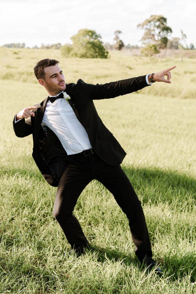 WESTERN-SYDNEY-PARKLANDS-THE-DAIRY-ABBOTSBURY-SYDNEY-PHOTOGRAPHERS-ANELLOWEDDINGS-POSING-GROOMSMAN