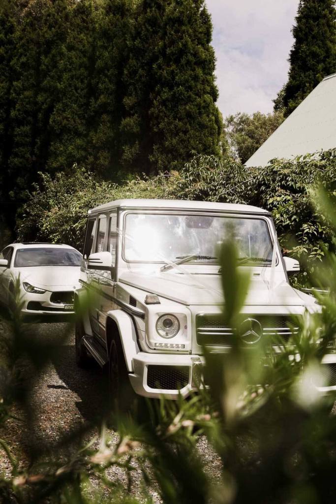 Hired Wedding wow limousines