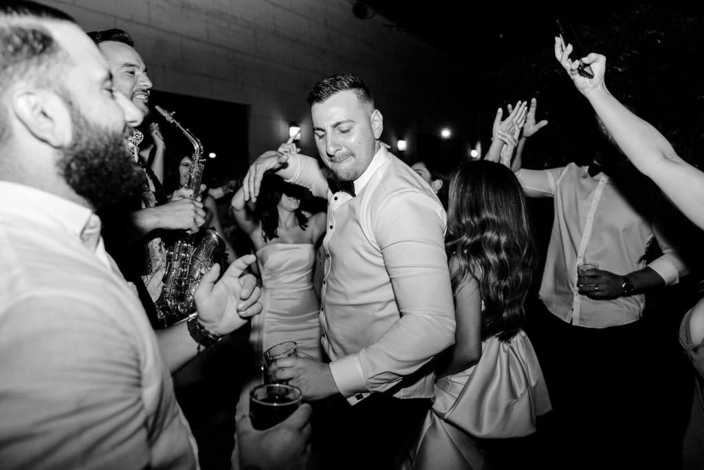 groom dancing