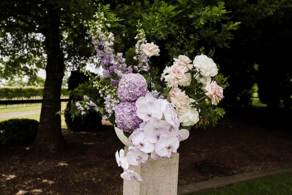 The Hunted Yard wedding florals