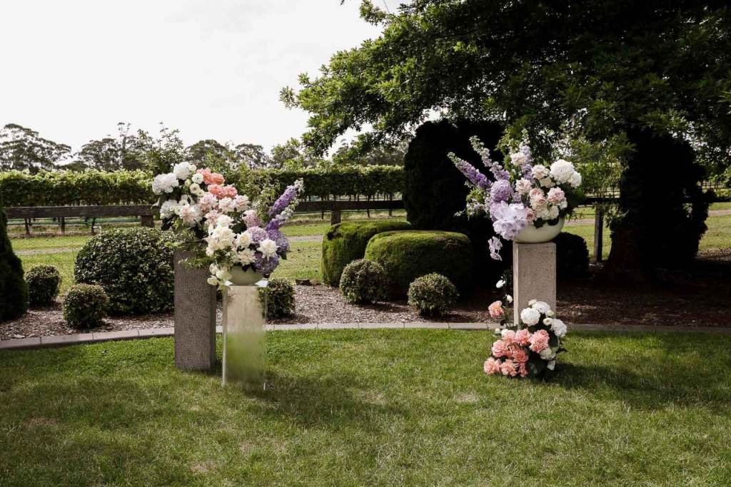 The Hunted Yard wedding florals